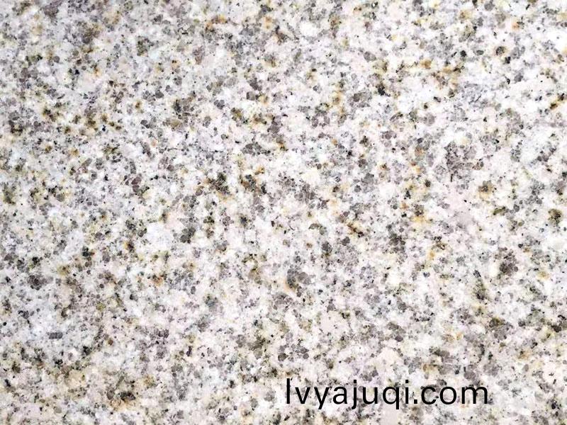 黃鏽石(shi)光(guang)麵(mian)